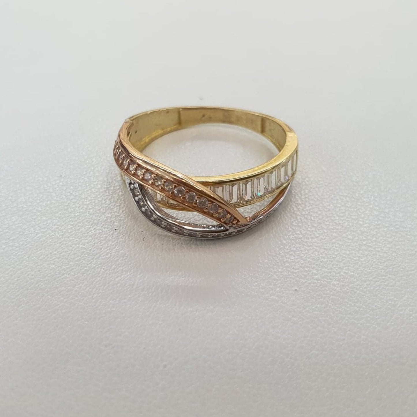 Anillo Entrelazado Oro 10 Kilates