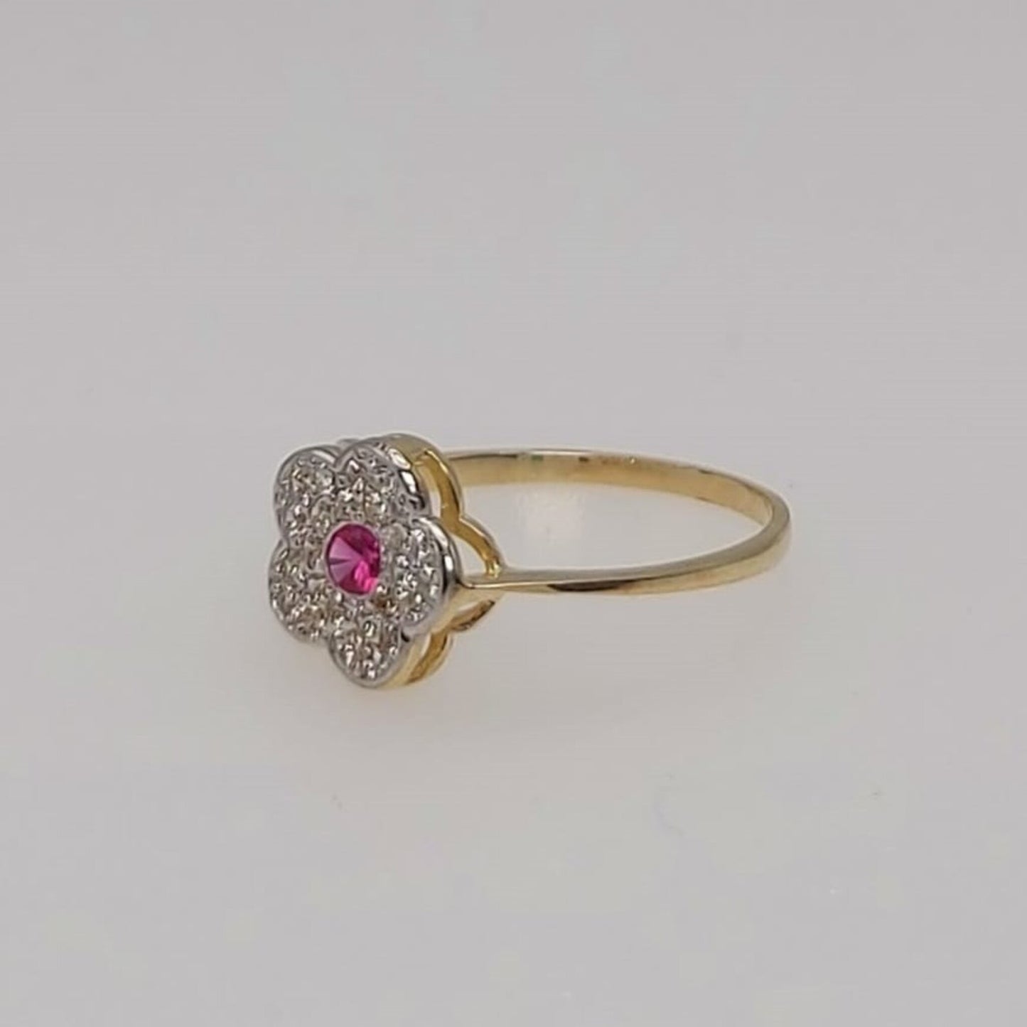 Anillo Diseño Flor Oro 10 Kilates