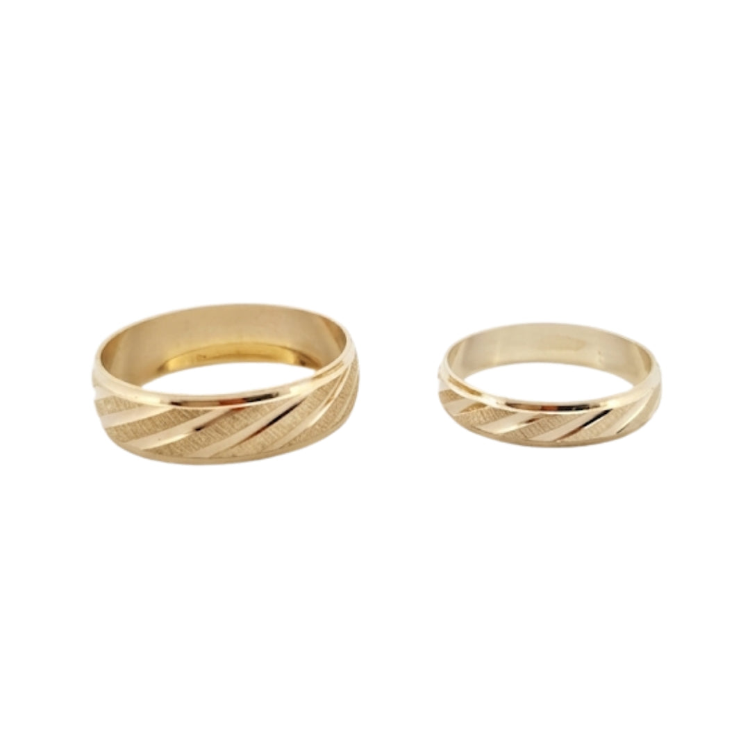 Par Argollas Matrimoniales Él y Ella Diseño Caramelo Mate Liso Oro 10 Kilates